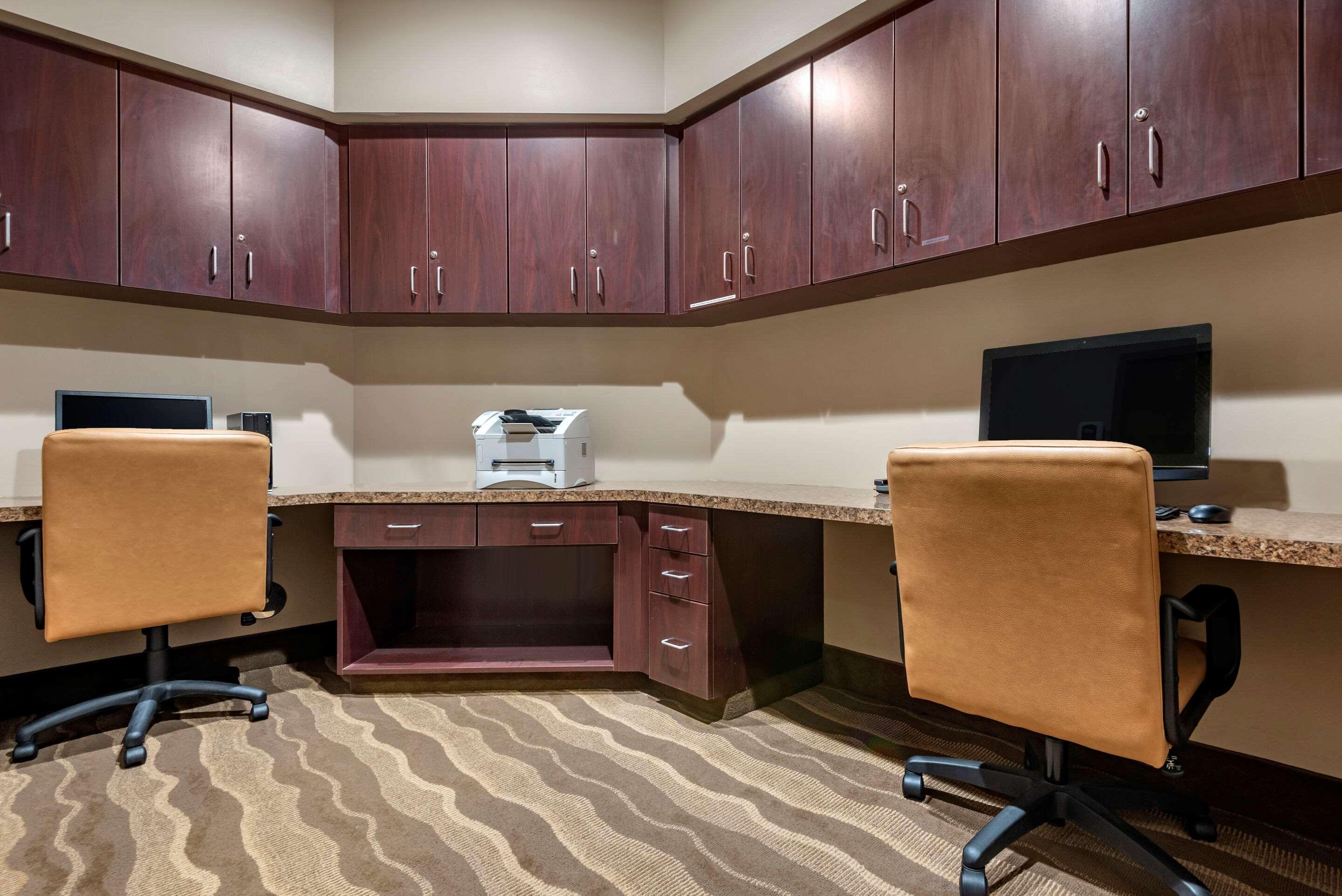 Comfort Inn & Suites Farmington - Victor Buitenkant foto