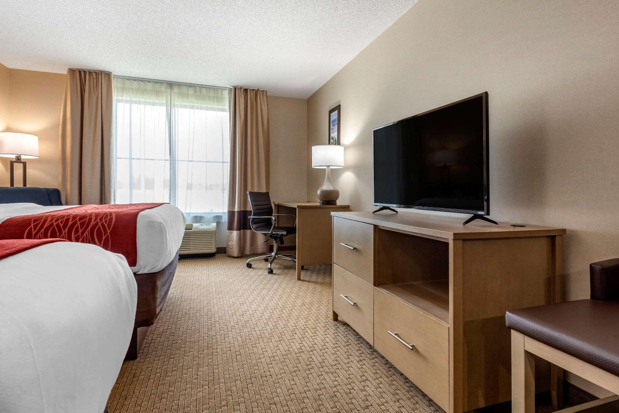Comfort Inn & Suites Farmington - Victor Kamer foto